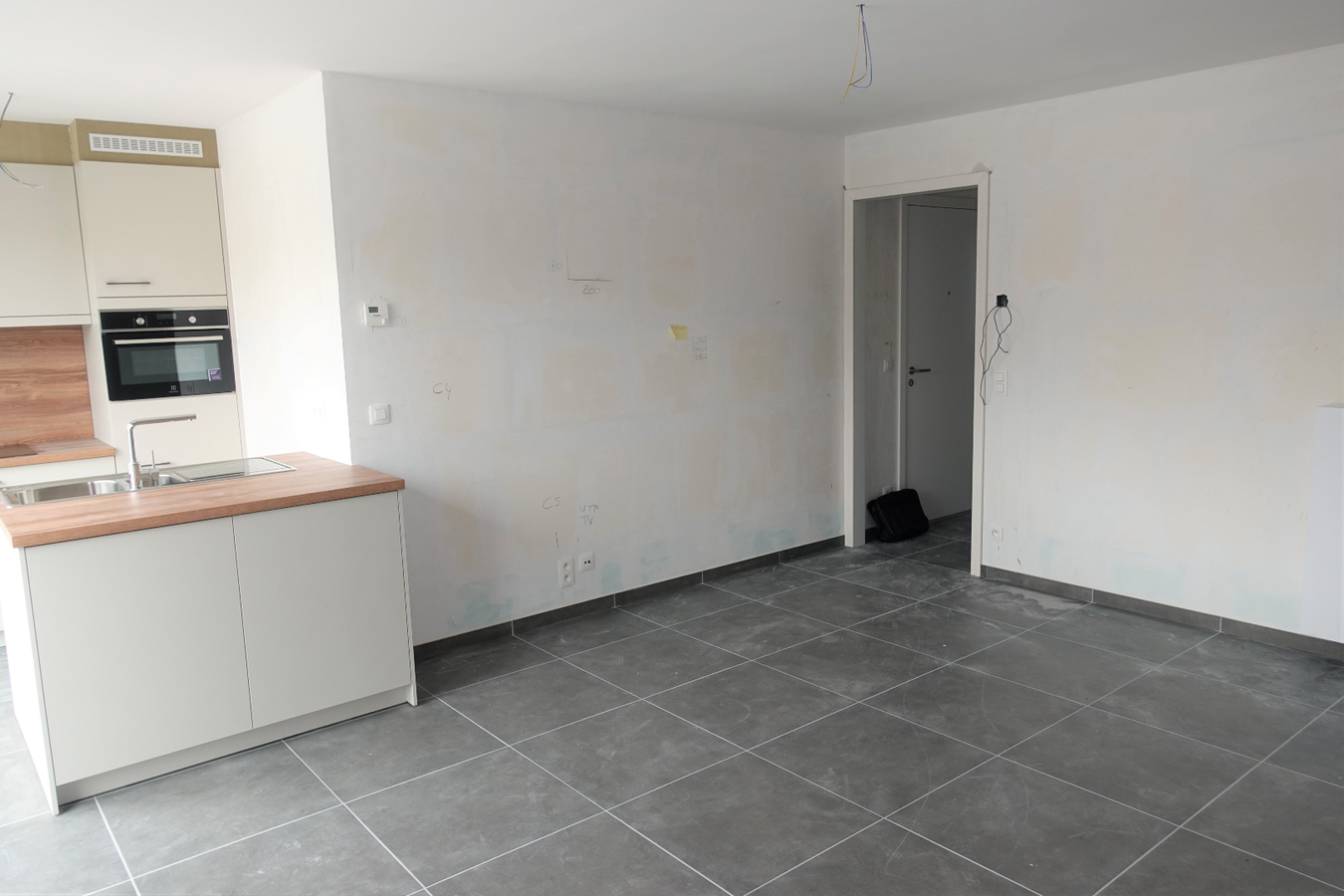 Nieuwbouw appartement met terras 