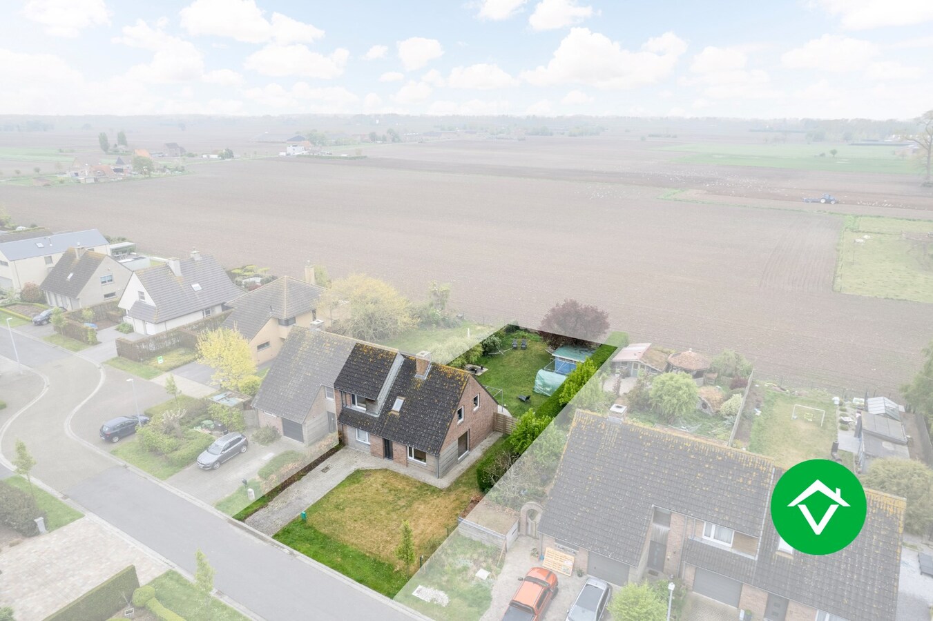 Woning met 4 slaapkamers en tuin te Gistel 