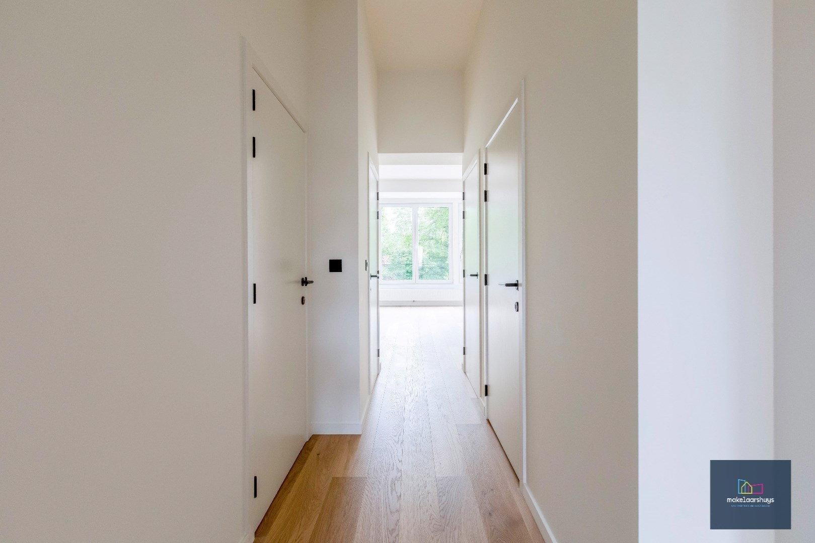 Gunstig gelegen 2 slaapkamerappartement met terras  nabij het Zuidpark 