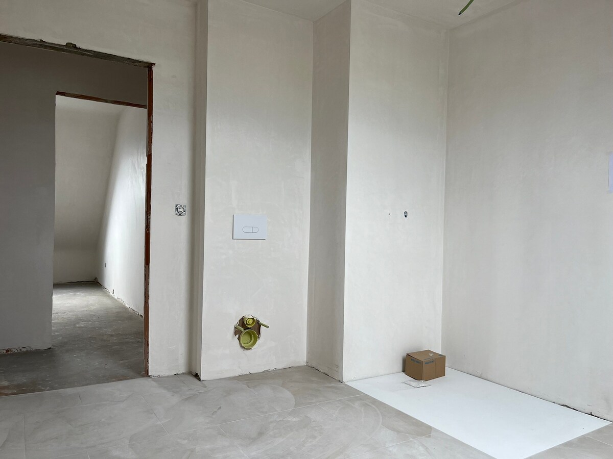 Afgewerkt nieuwbouw app. (3 slpks.) in Residentie Martinus 
