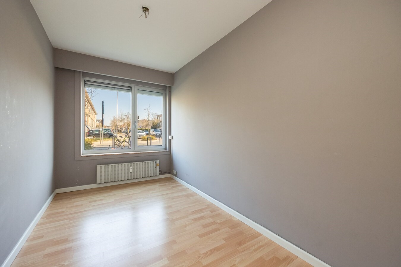 Gelijkvloers appt. met 2 slpk nabij het Te Boelaerpark! 