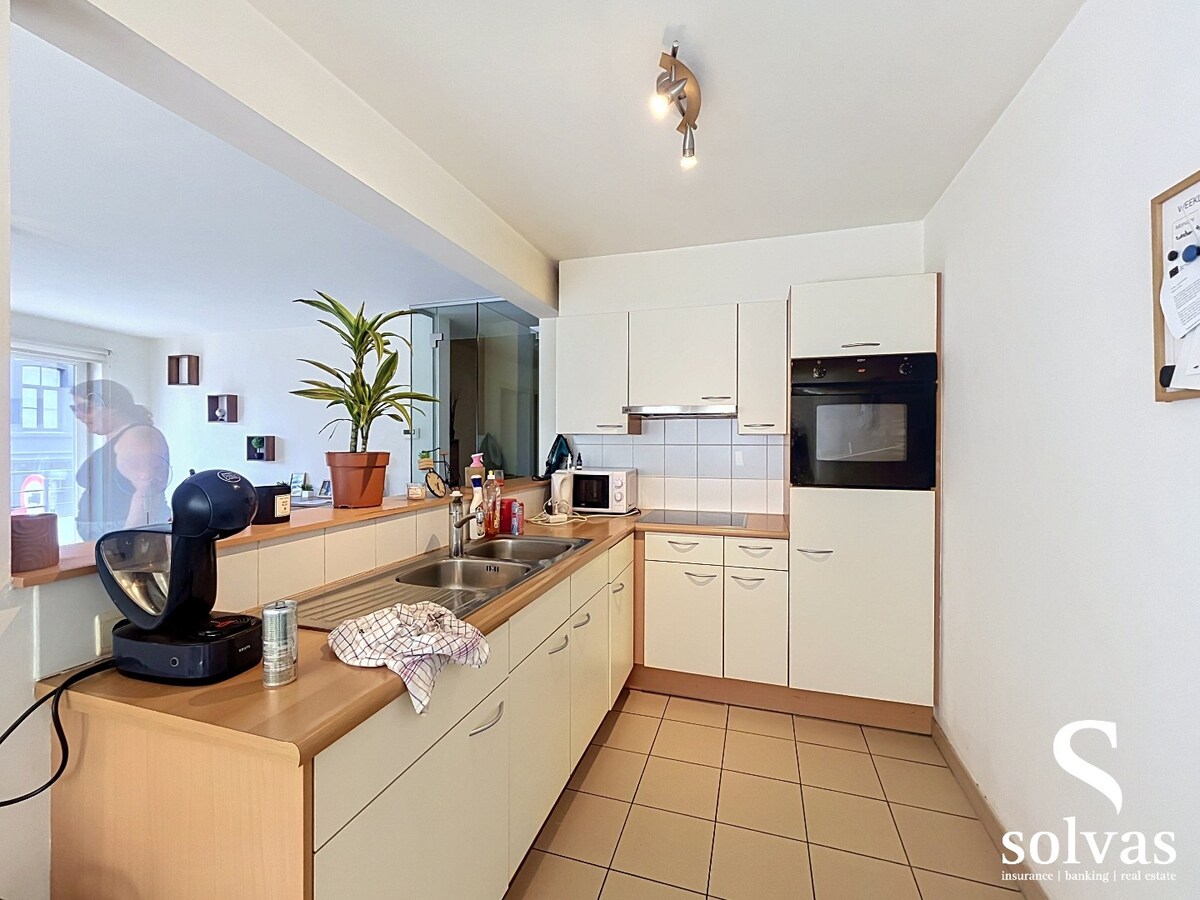 HOEKAPPARTEMENT MET KELDERBERGING 