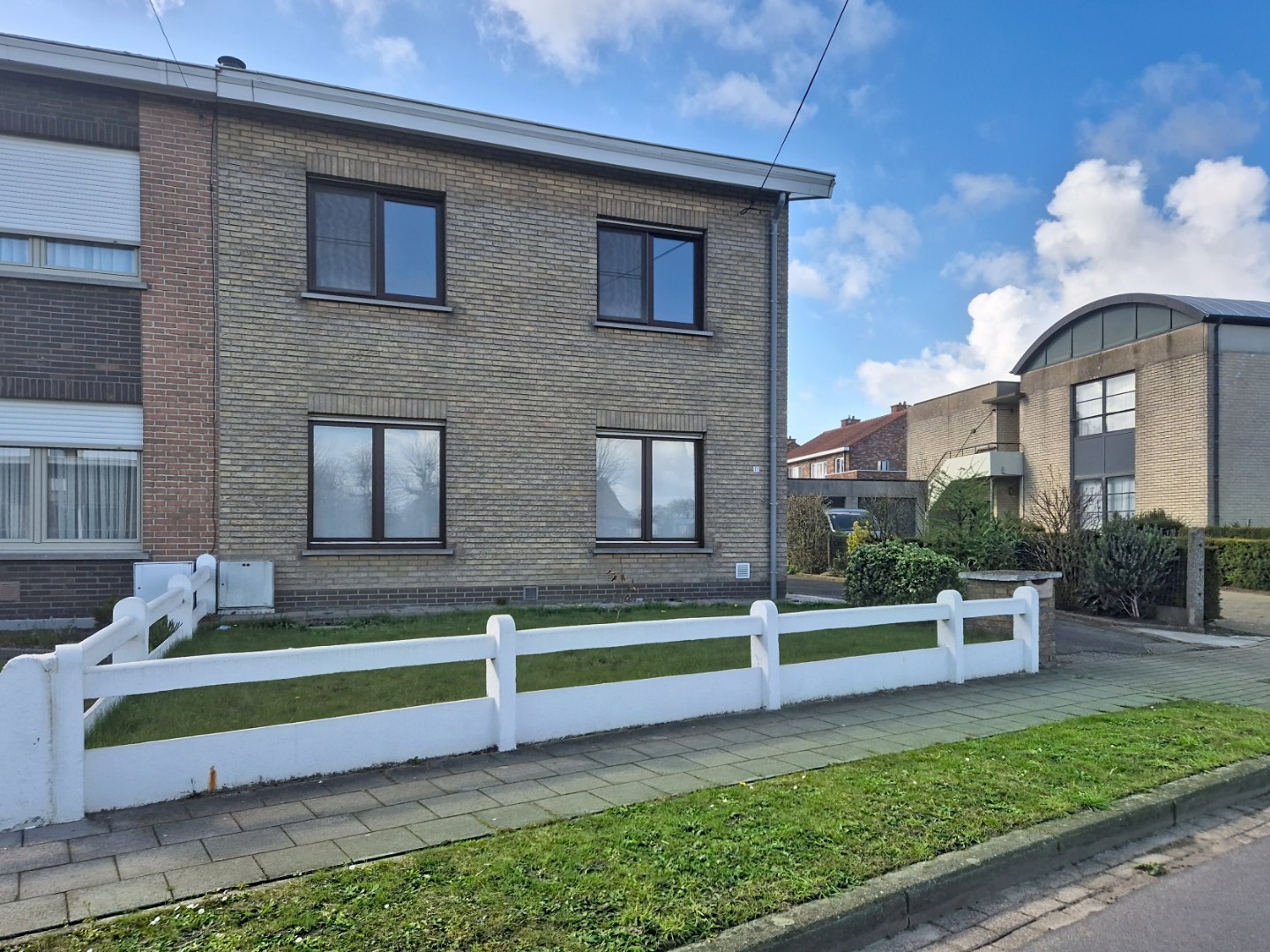 Gezellige HOB met 3 slaapkamers, tuin en garage 