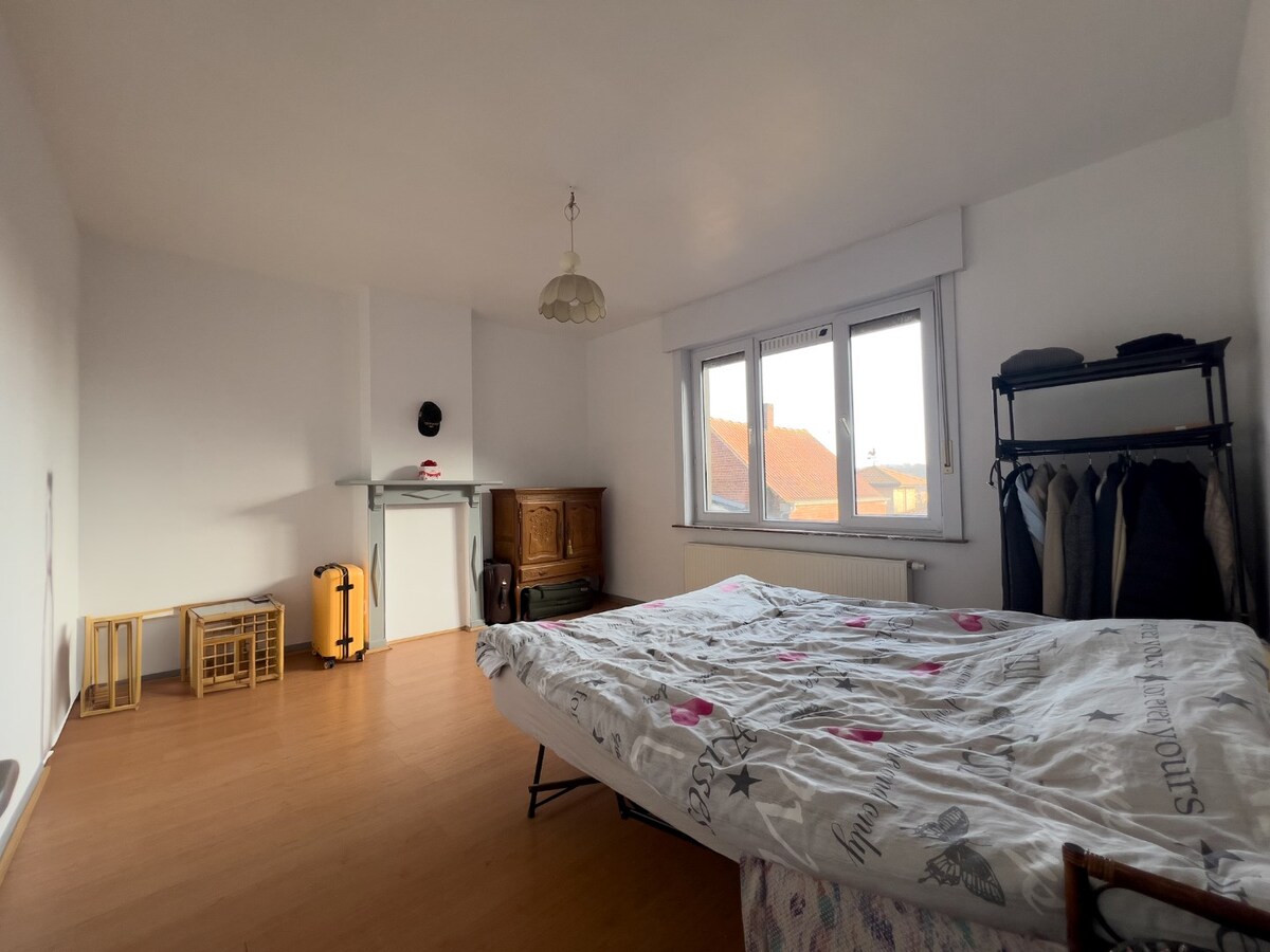 Opbrengsteigendom met 2 appartementen 