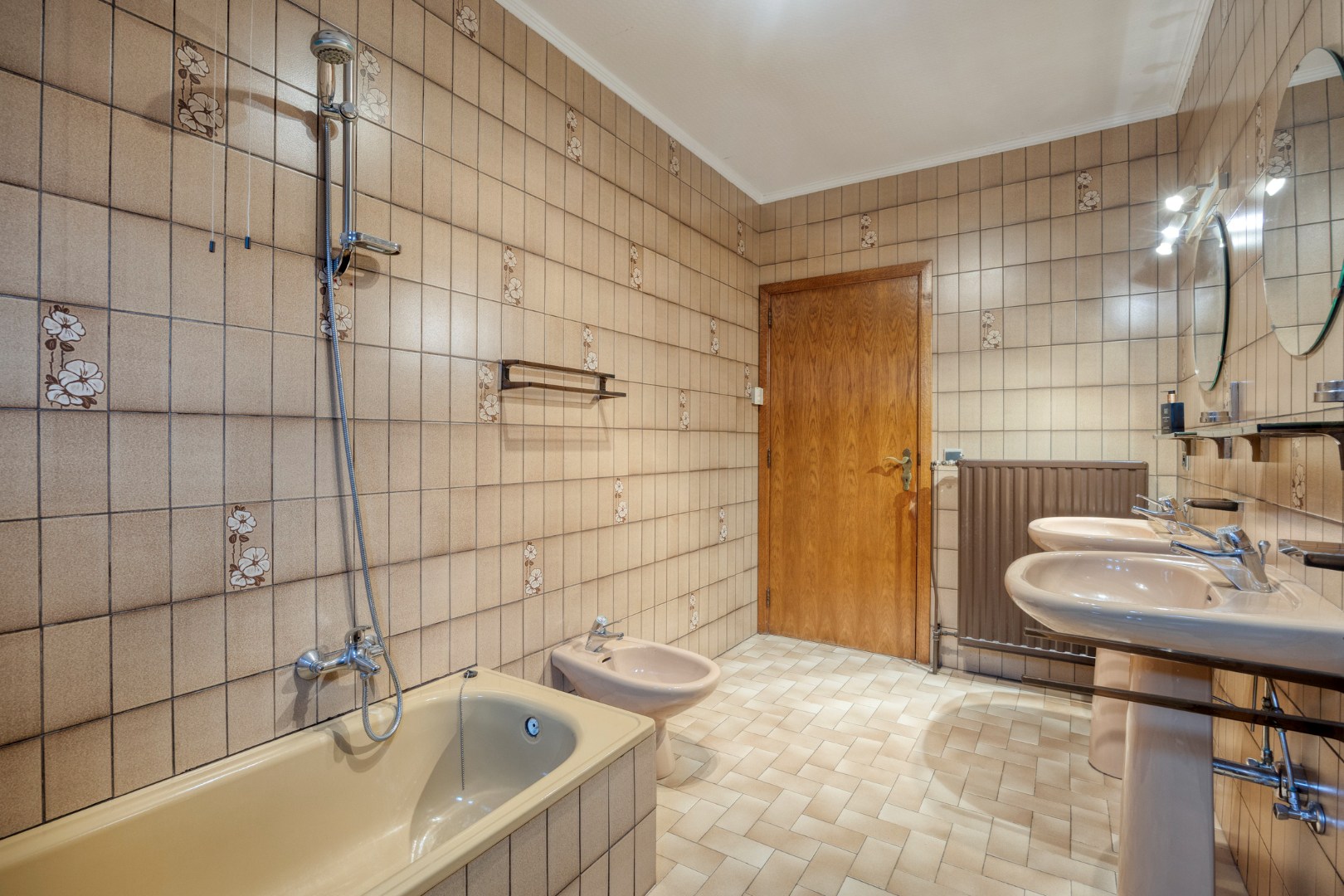 Gezellige laagbouwwoning met 3 slpk. op een ruim perceel in Geel-Winkelomheide 