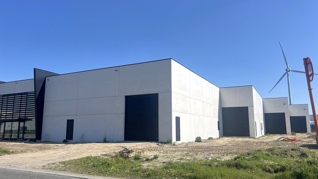 Nieuwbouw magazijnen te huur in Durmakker te Evergem