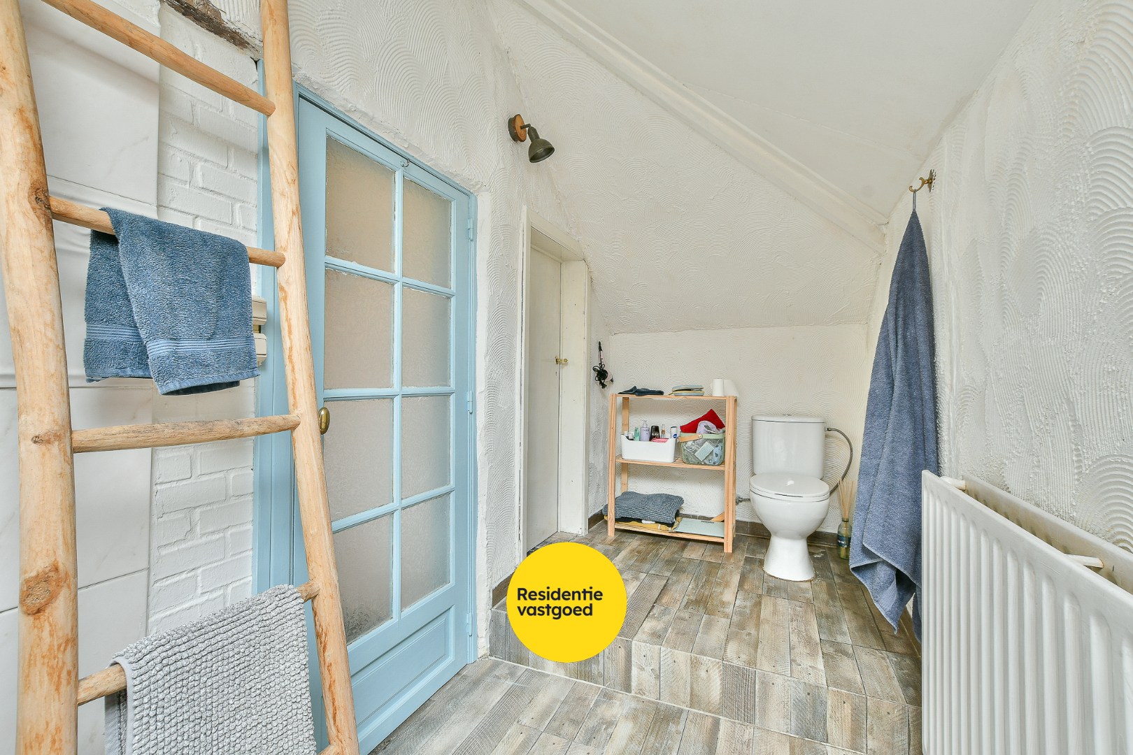 Charmante hoeve op 709m² in bosrijke omgeving aan de kust te koop! 