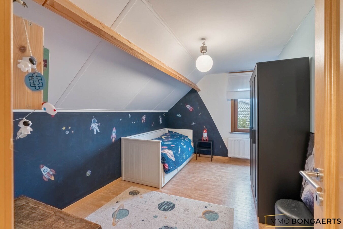 Ruime woning met 5 slaapkamers 