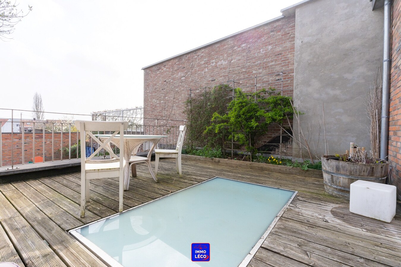 Maison rénovée avec jardin et garage, beaux volumes ! 