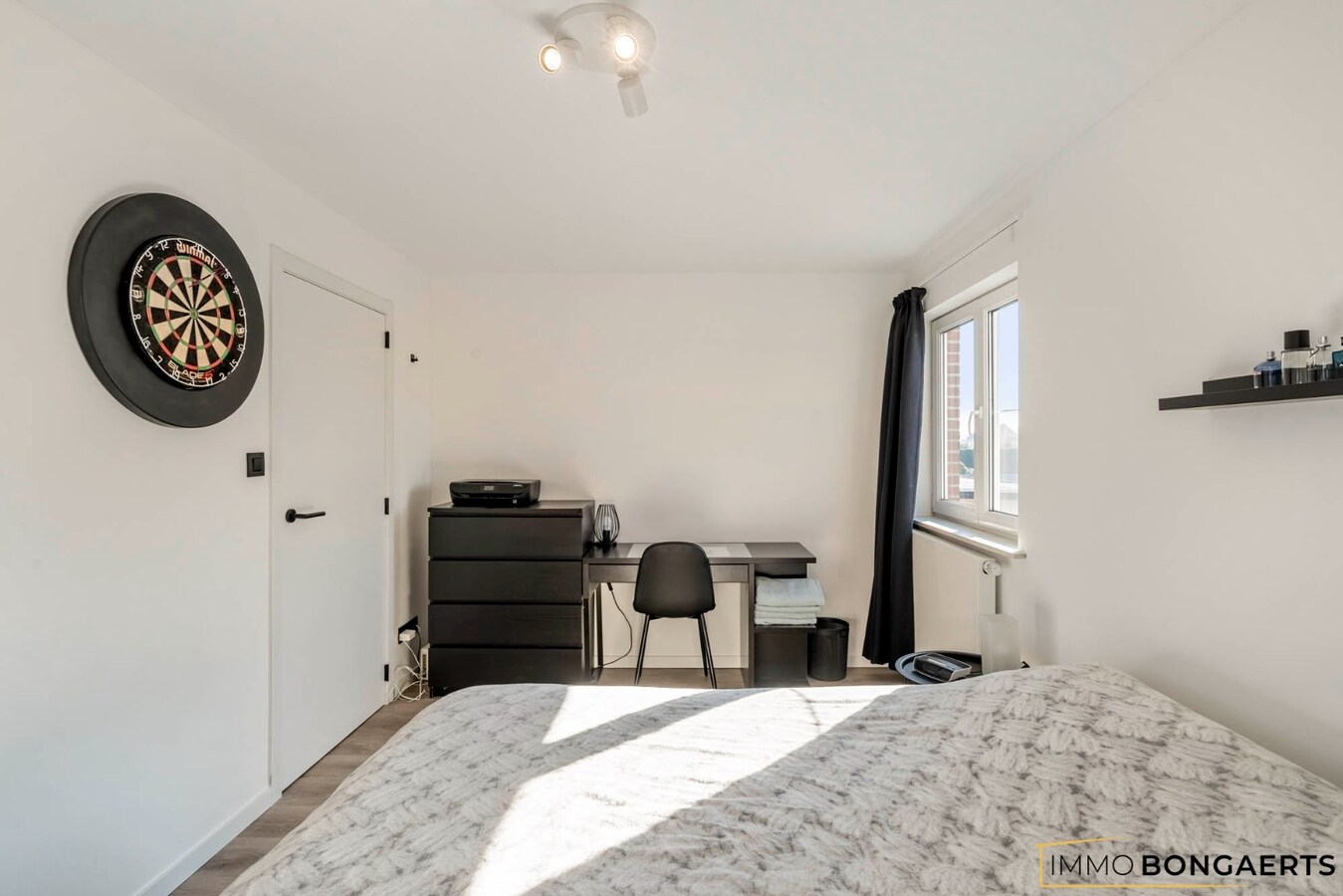 Volledig gerenoveerde woning met 4 slaapkamers 