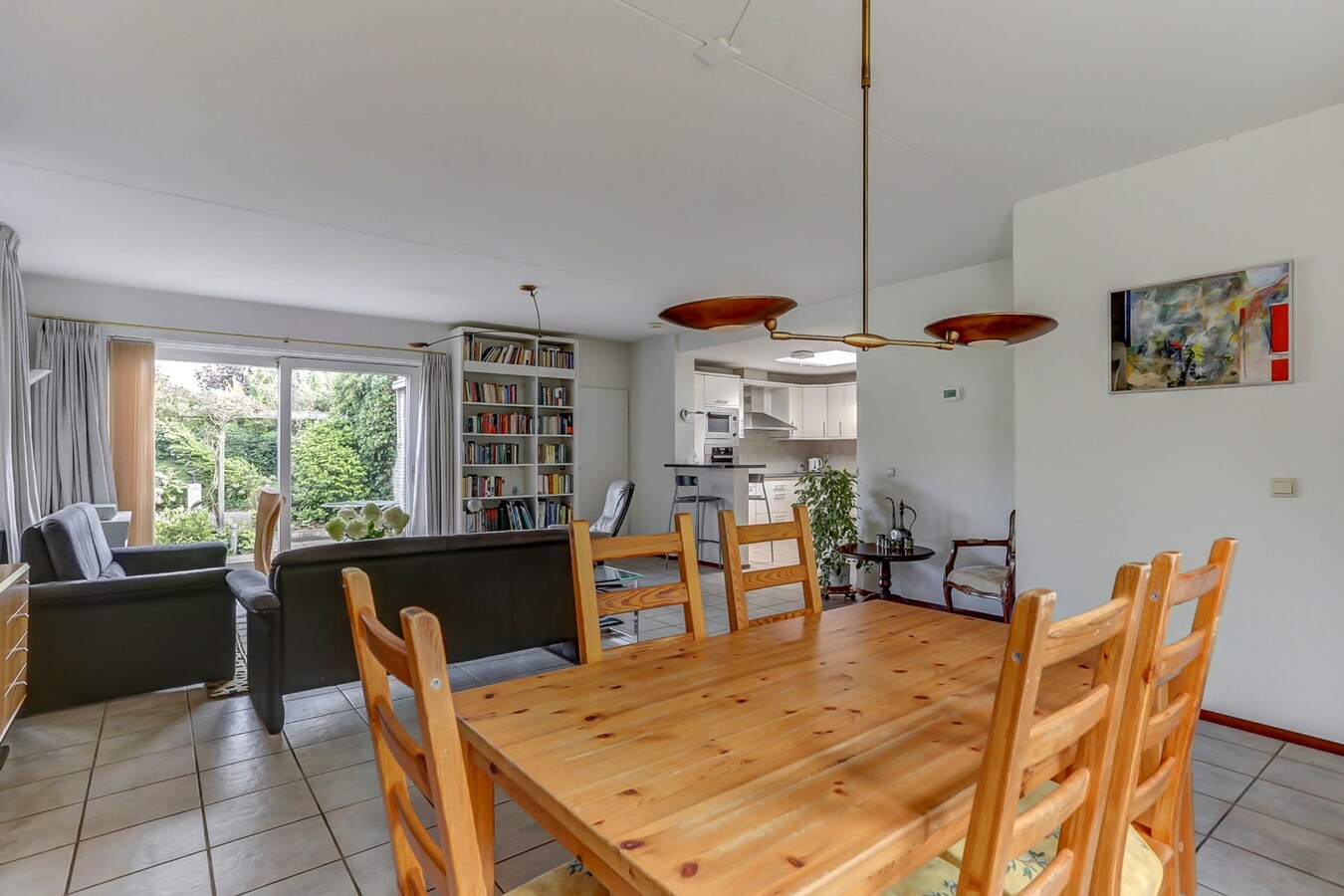 Vrijstaande semi-bungalow 