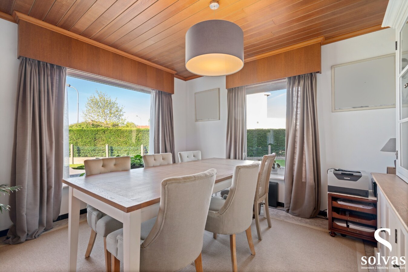 Halfopen woning op toplocatie! 