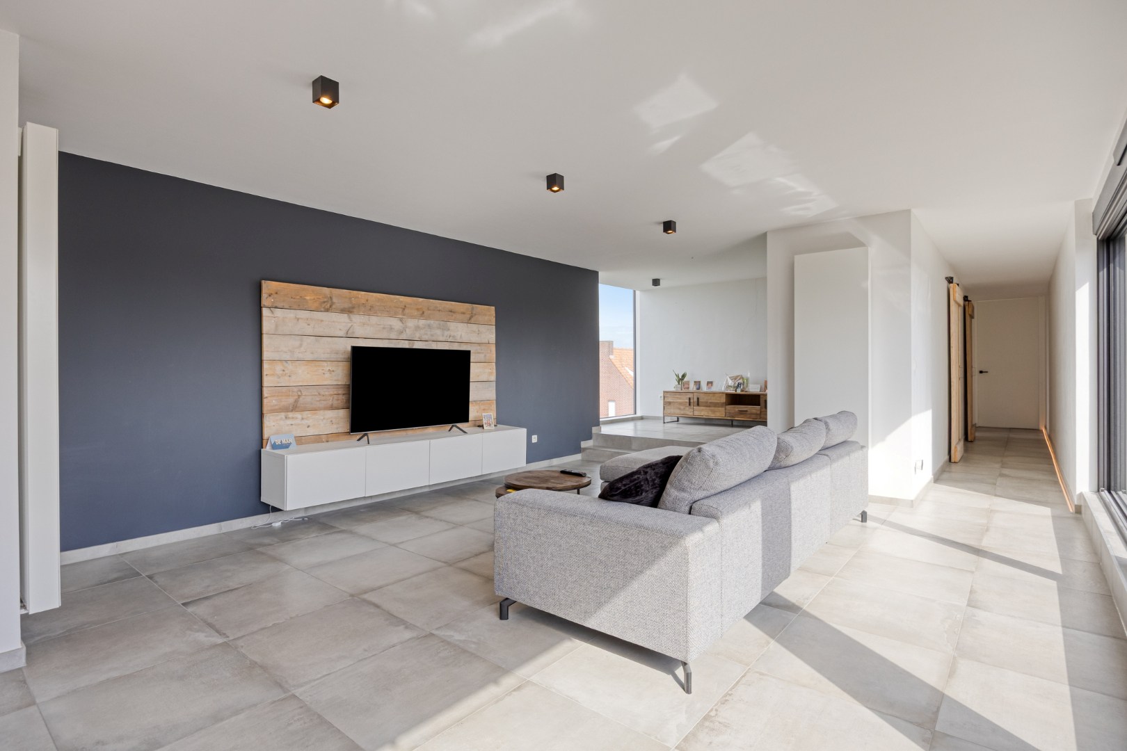Instapklaar appartement met 2 slpk. en een rustige ligging in Geel-centrum 