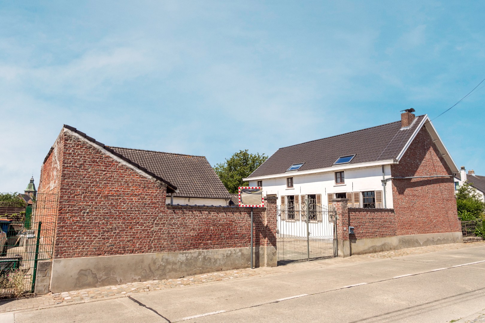 Charmante woning met karaktervolle binnenkoer te Beert 