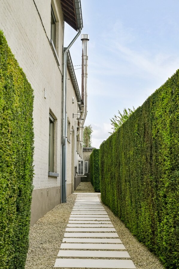 Property for sale in Meise