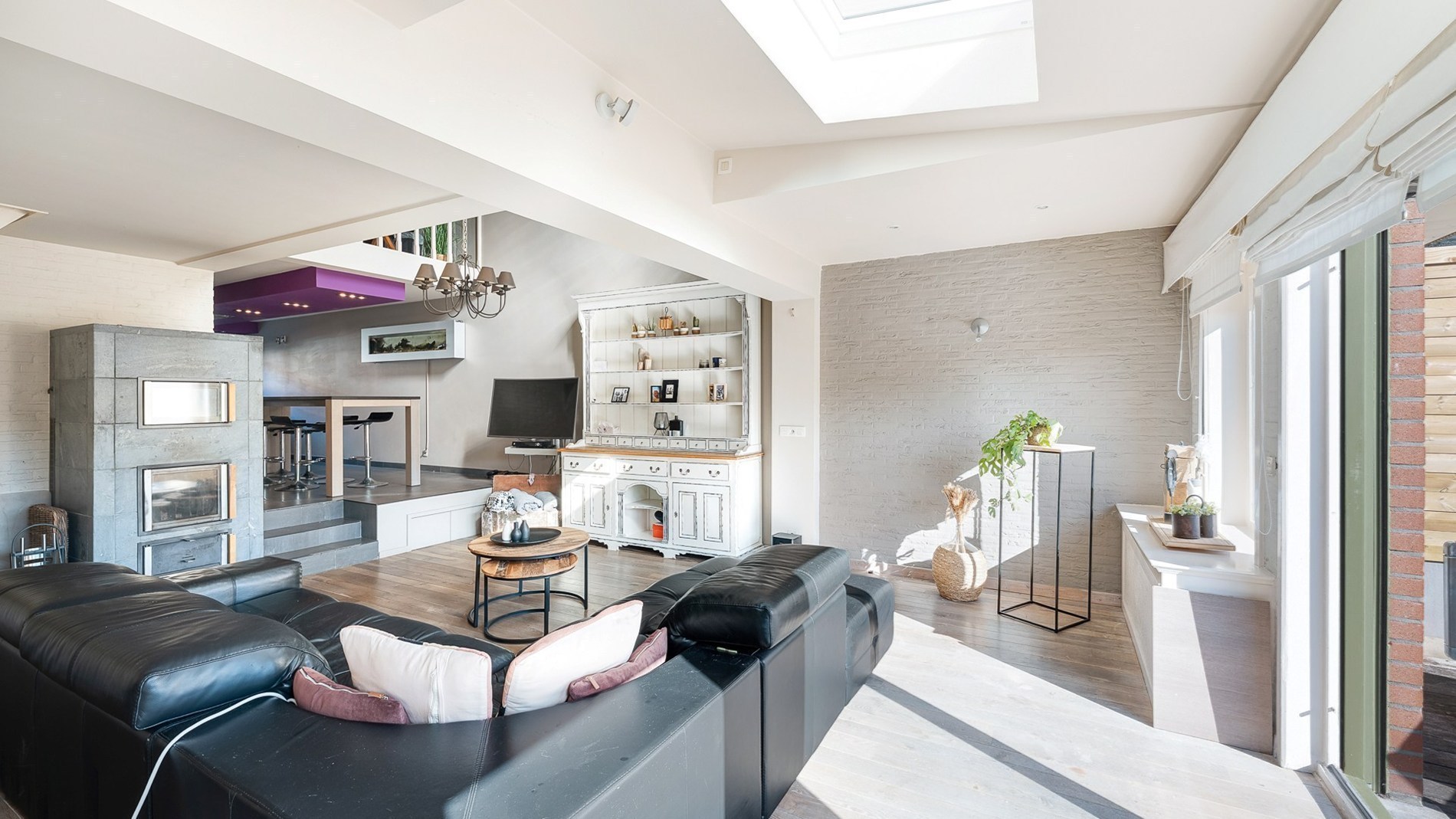 Maison familiale prête à emménager à distance de marche de la gare et de la digue de Heist (avec possibilité d'acheter un garage attenant) 