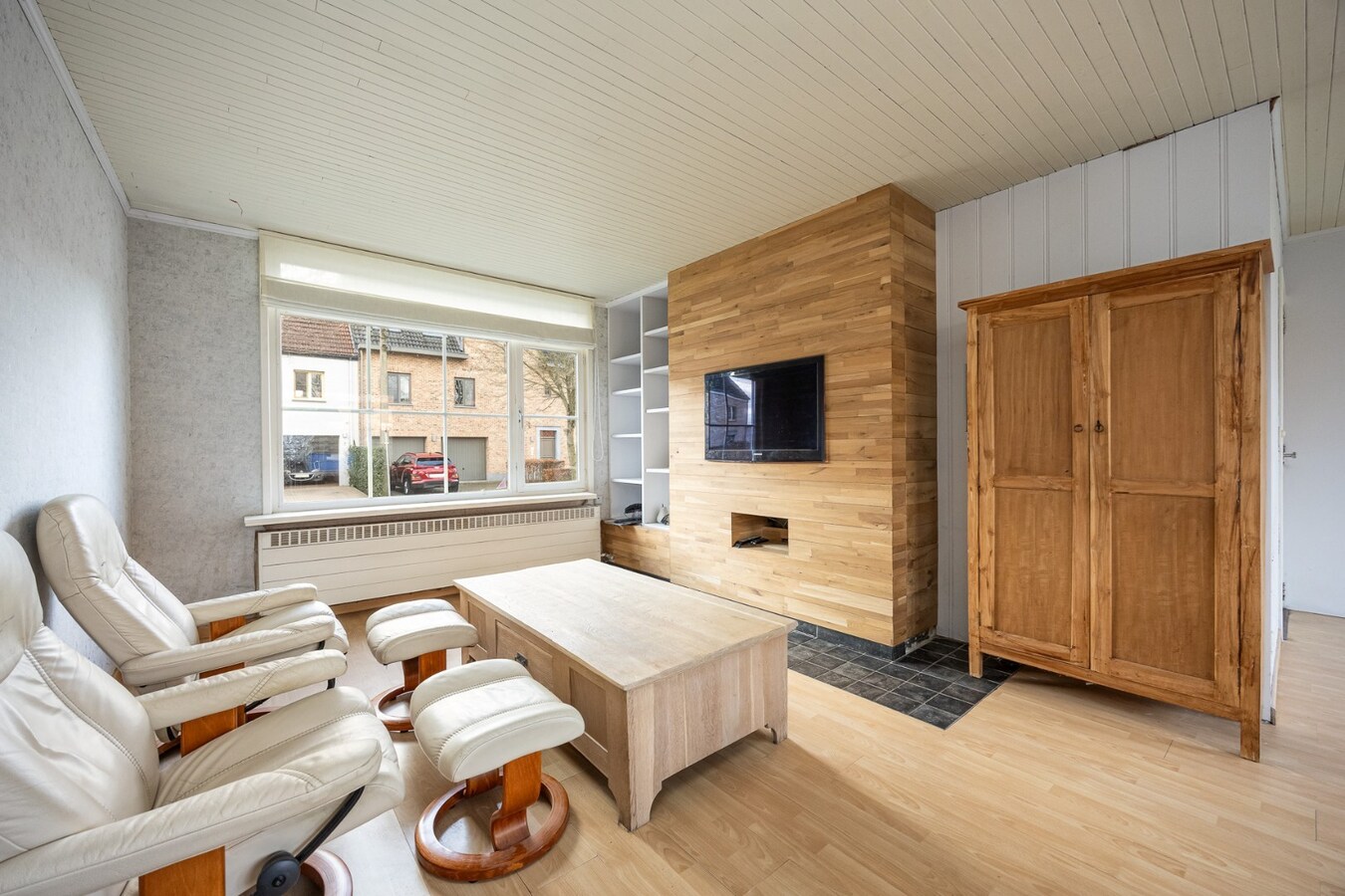 Op te frissen open bebouwing in het centrum van Sint-Antonius 