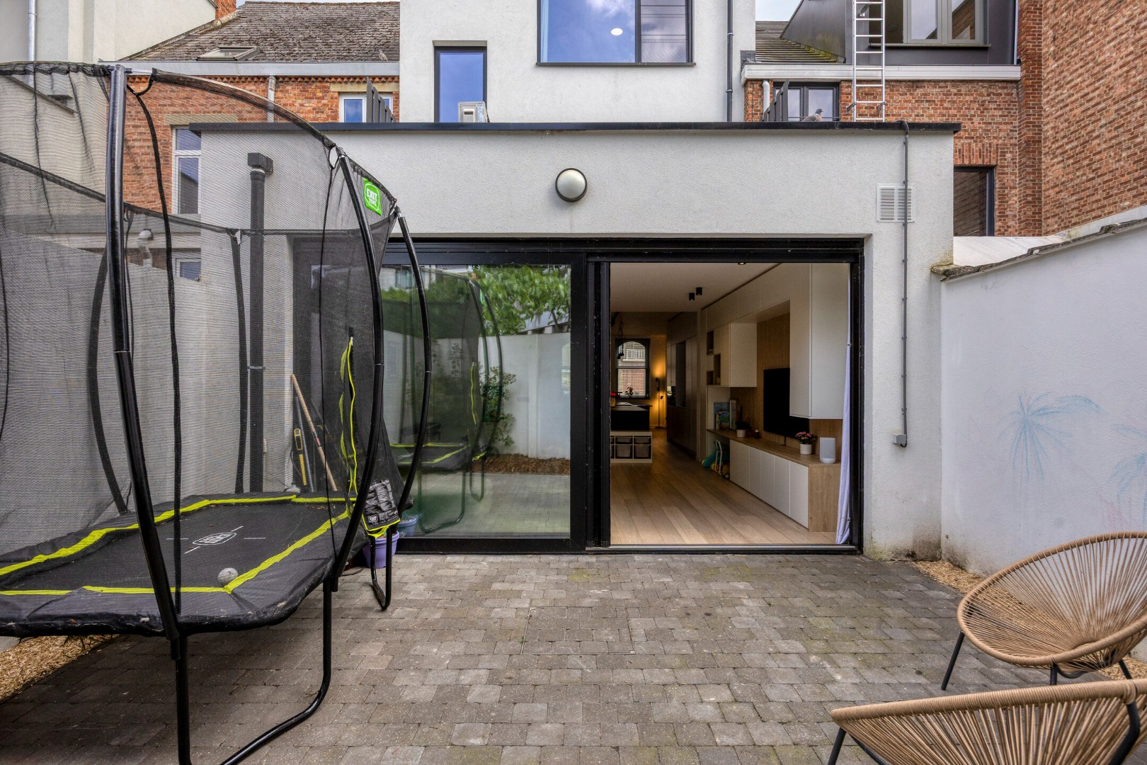 Prachtig herenhuis met 4 slaapkamers, 2 badkamers in Leuven centrum - EPC 77Kwh/m² 