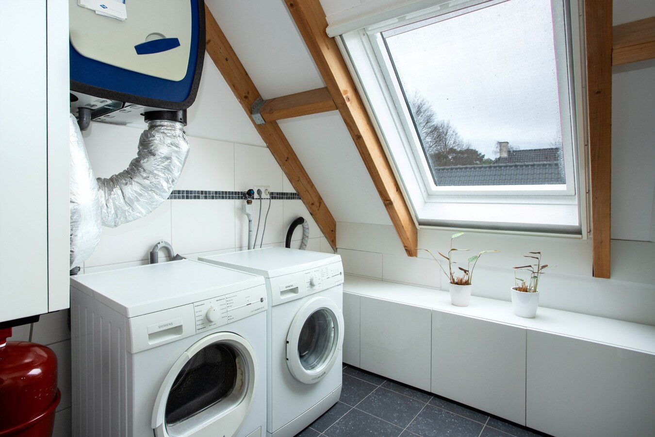 Instapklare tussenwoning met energielabel A in een jonge, kindvriendelijke woonwijk. 