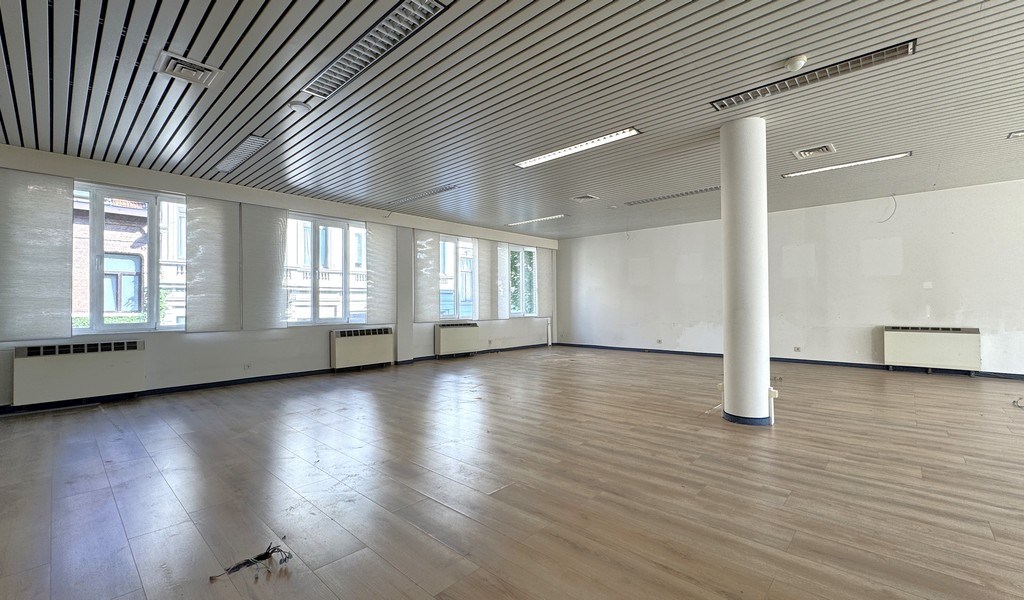 Kantoren met mogelijkheid tot opslag te huur in Antwerpen