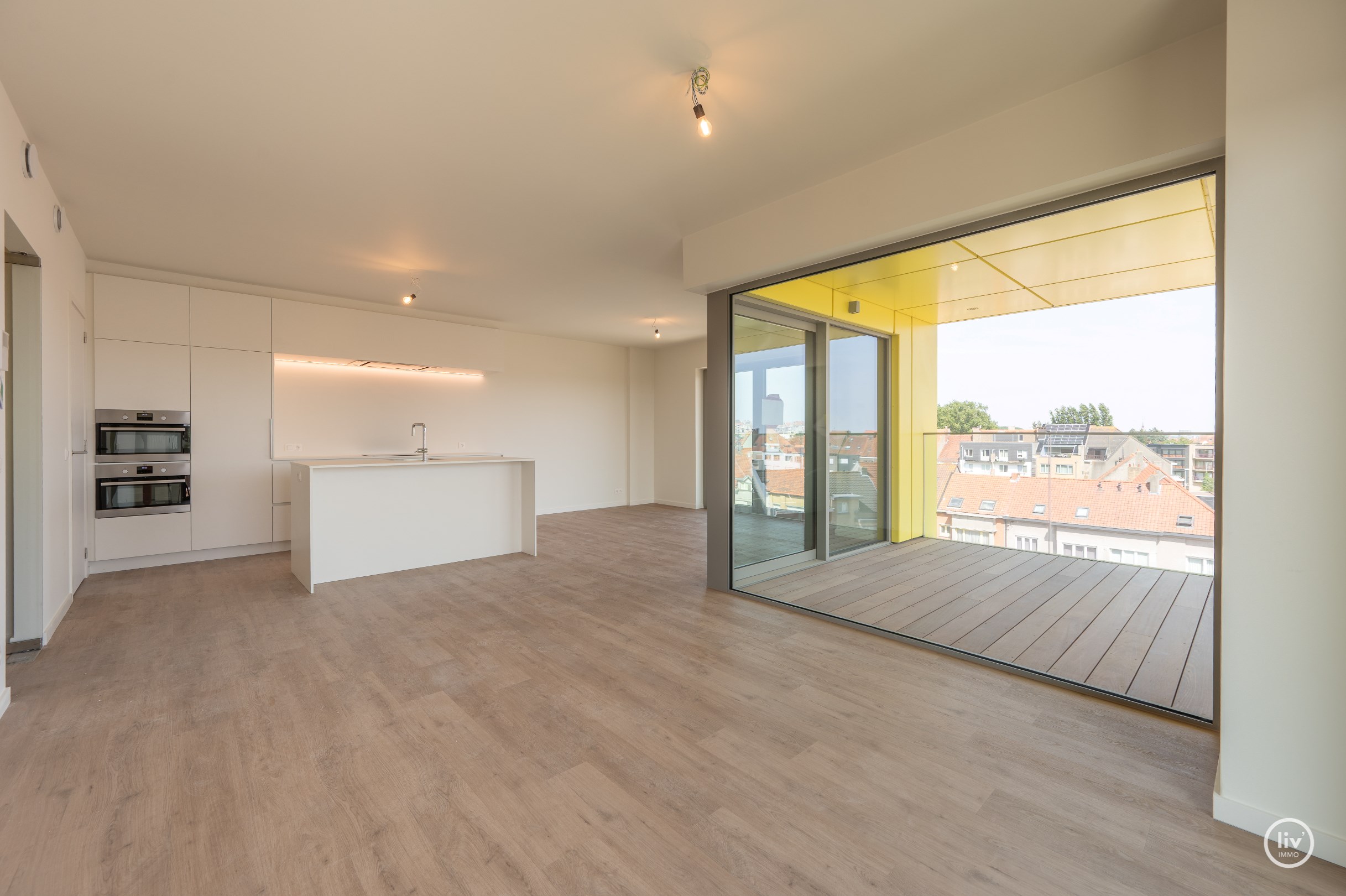 Volledig instapklaar 3-kamer (hoek)appartement in het Project Hoost te Knokke-Heist: Opendeurdag  Zondag 04/01 (tussen 14u en 17u). 