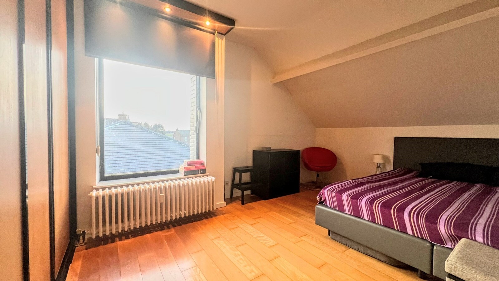 Betaalbaar dakappartement met panoramisch zicht 