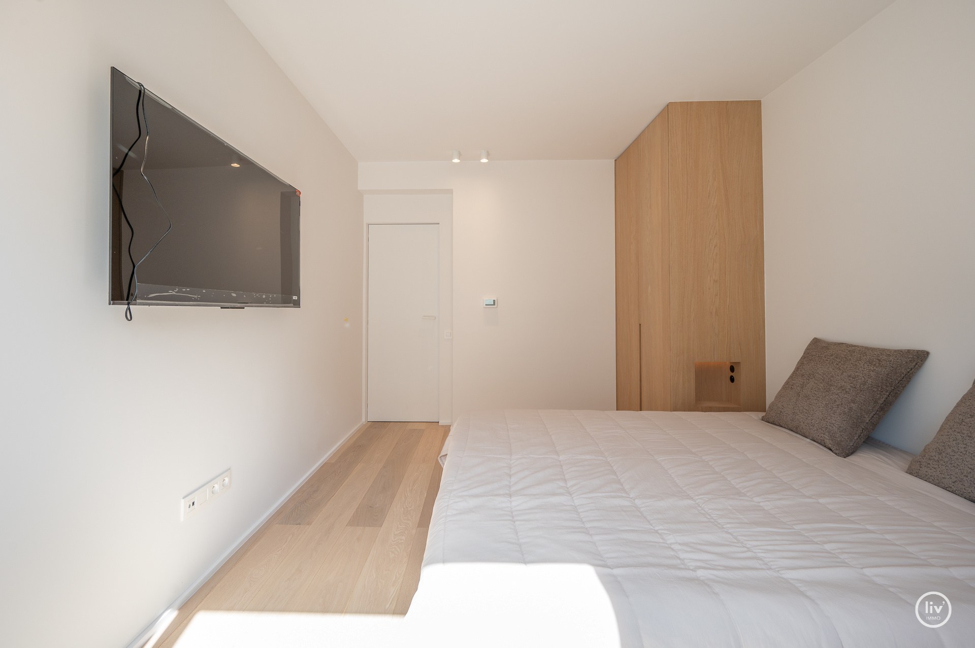 Stijlvol gerenoveerd hoekappartement op topligging in het hart van Knokke 