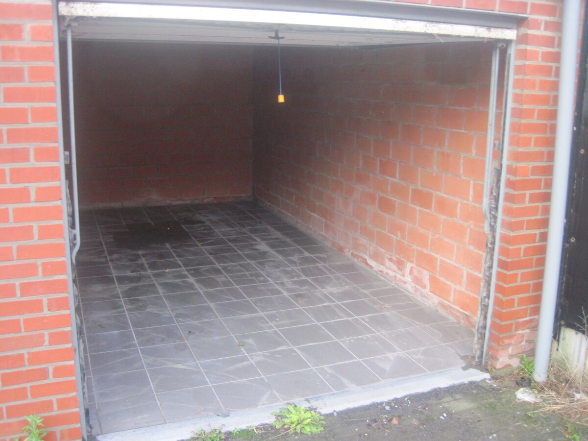 Garage in de onmiddellijke nabijheid van de Markt. 