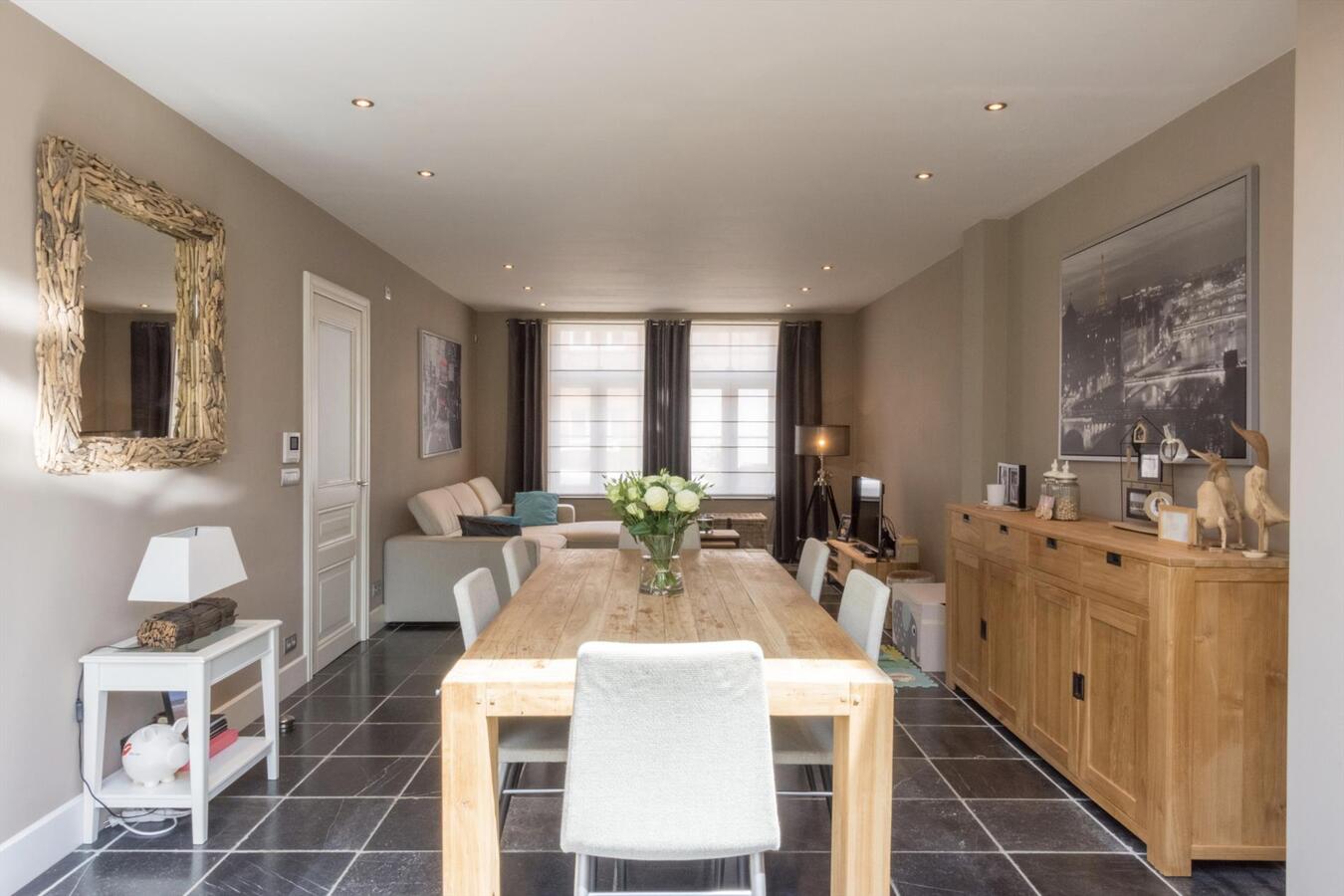 Instapklare woning met zonnige tuin op toplocatie 