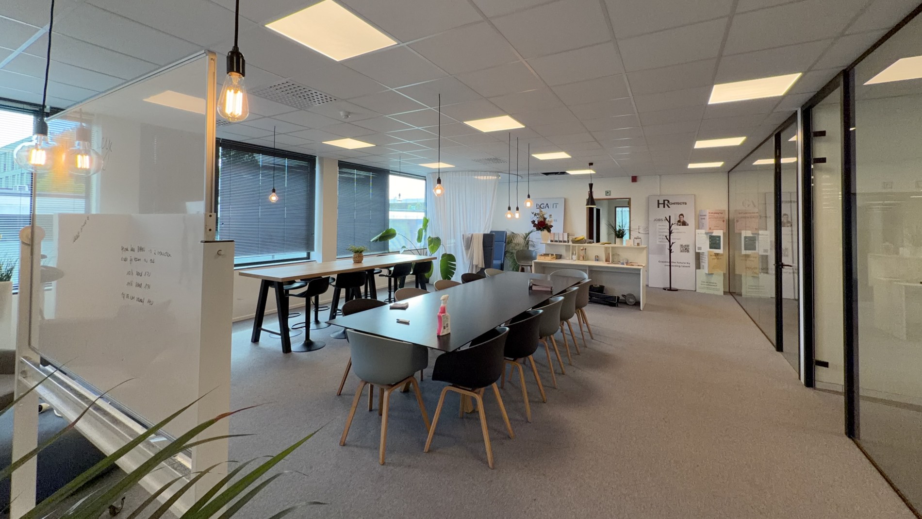 Kantoren te huur in Westrem Building in Gent