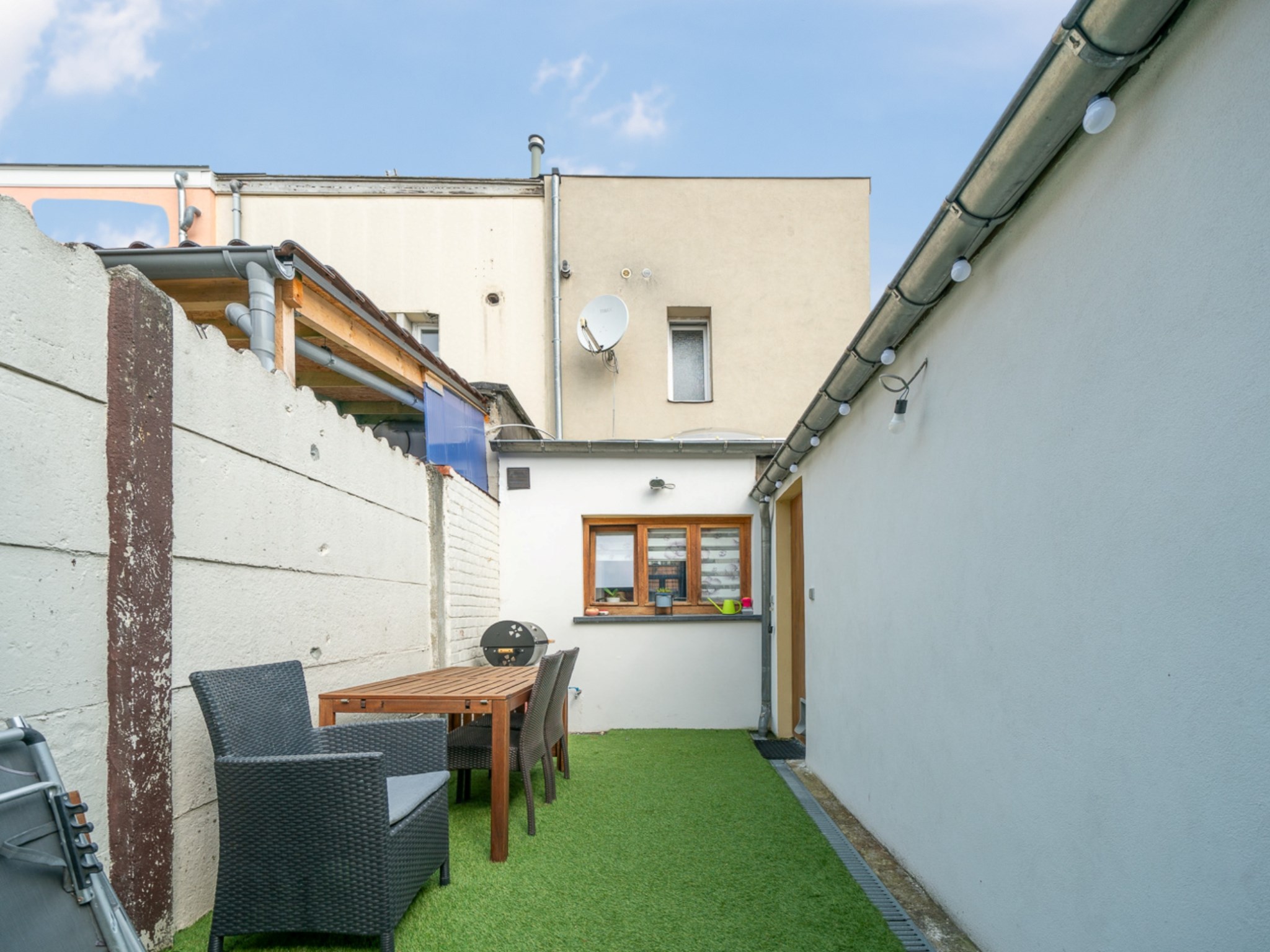 Volledig gerenoveerde 3-kamer woning met tuin 