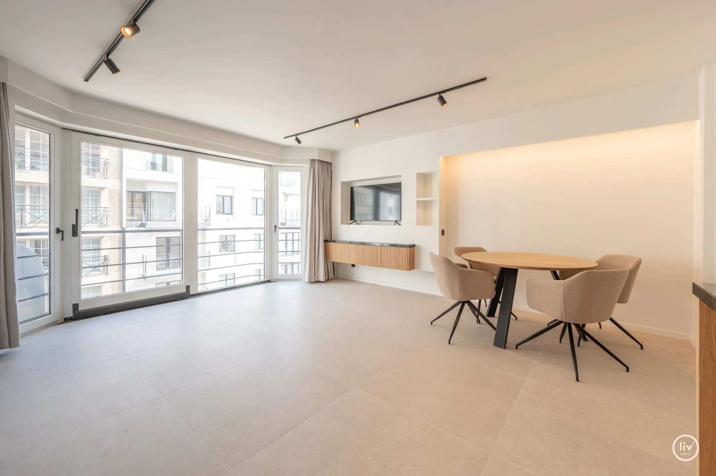  prachtig vernieuwde appartement op wandelafstand van het strand in het Zoute. 