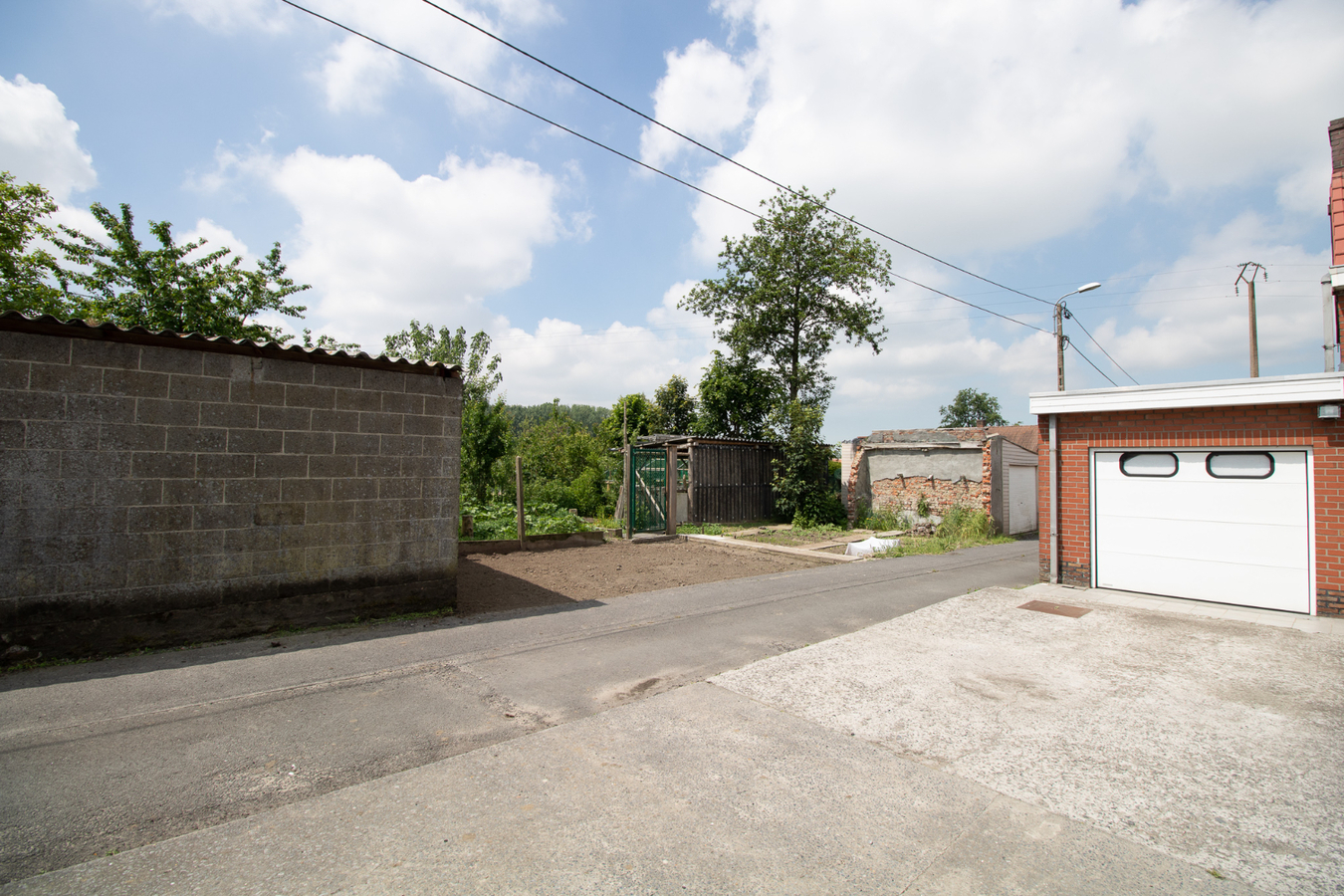 Rustig gelegen alleenstaande woning te Torhout 