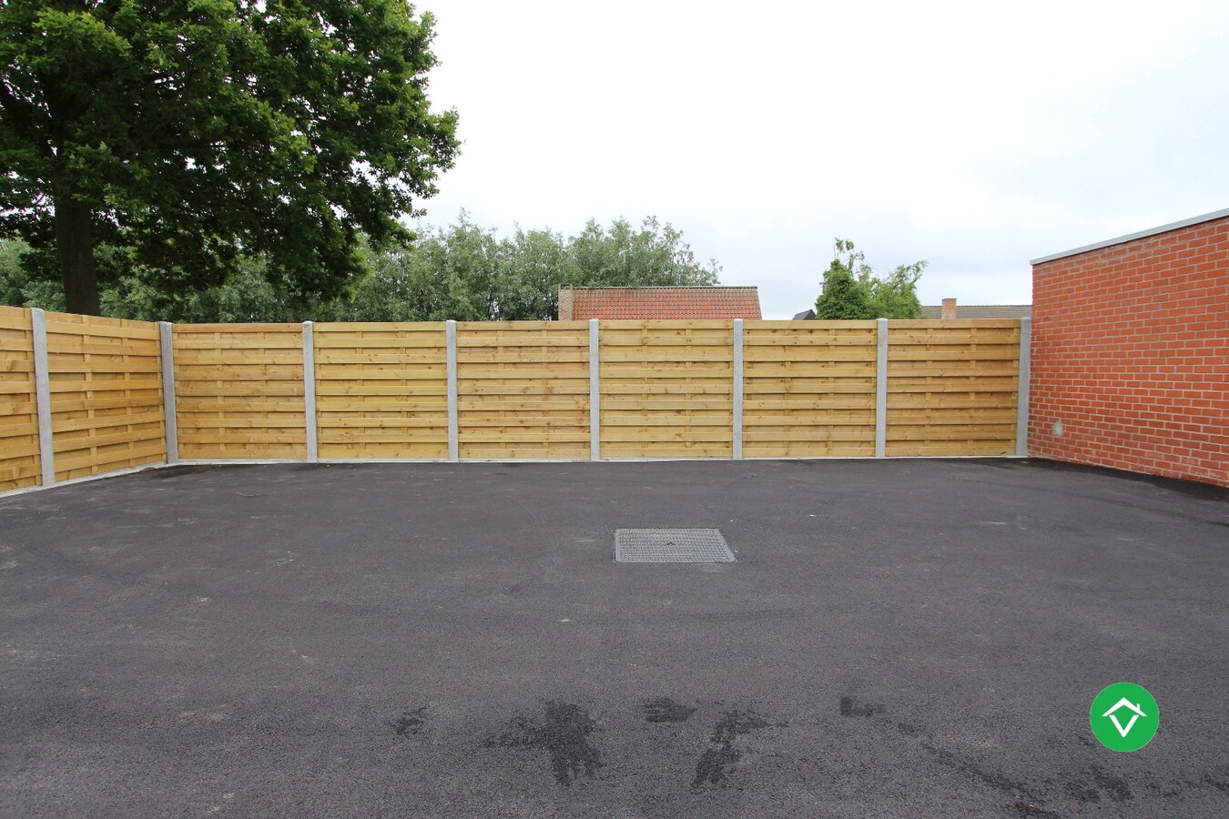 Appartement op eerste verdieping met 2 slaapkamers en terras te Koekelare 