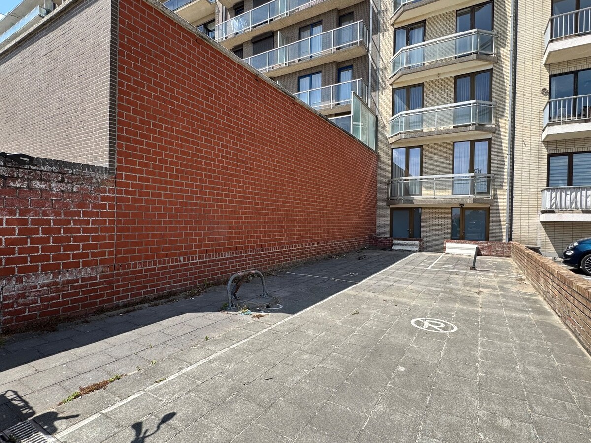 Appartement te koop met frontaal zeezicht en 2 slaapkamers te Middelkerke 