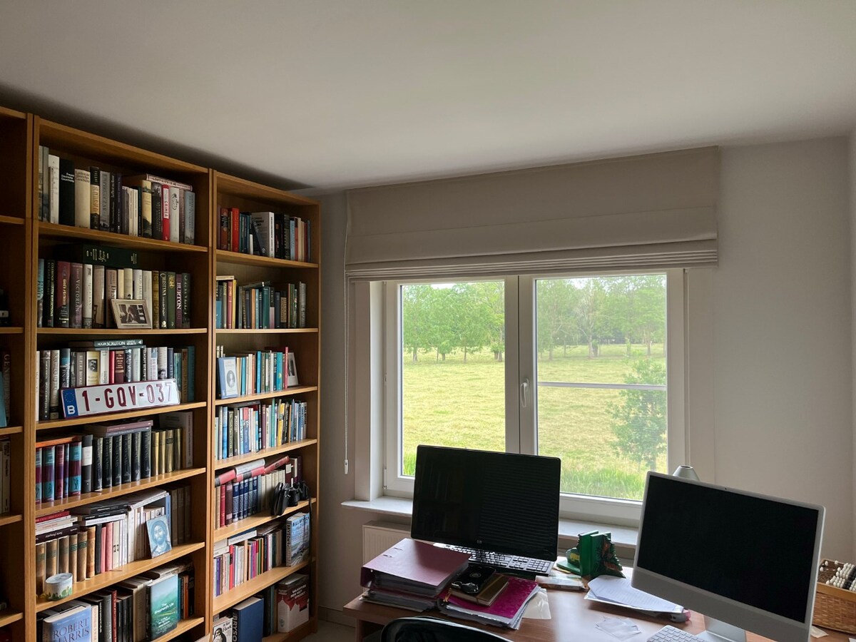 Ruime woning in het groene Zevergem, vlakbij Gent 