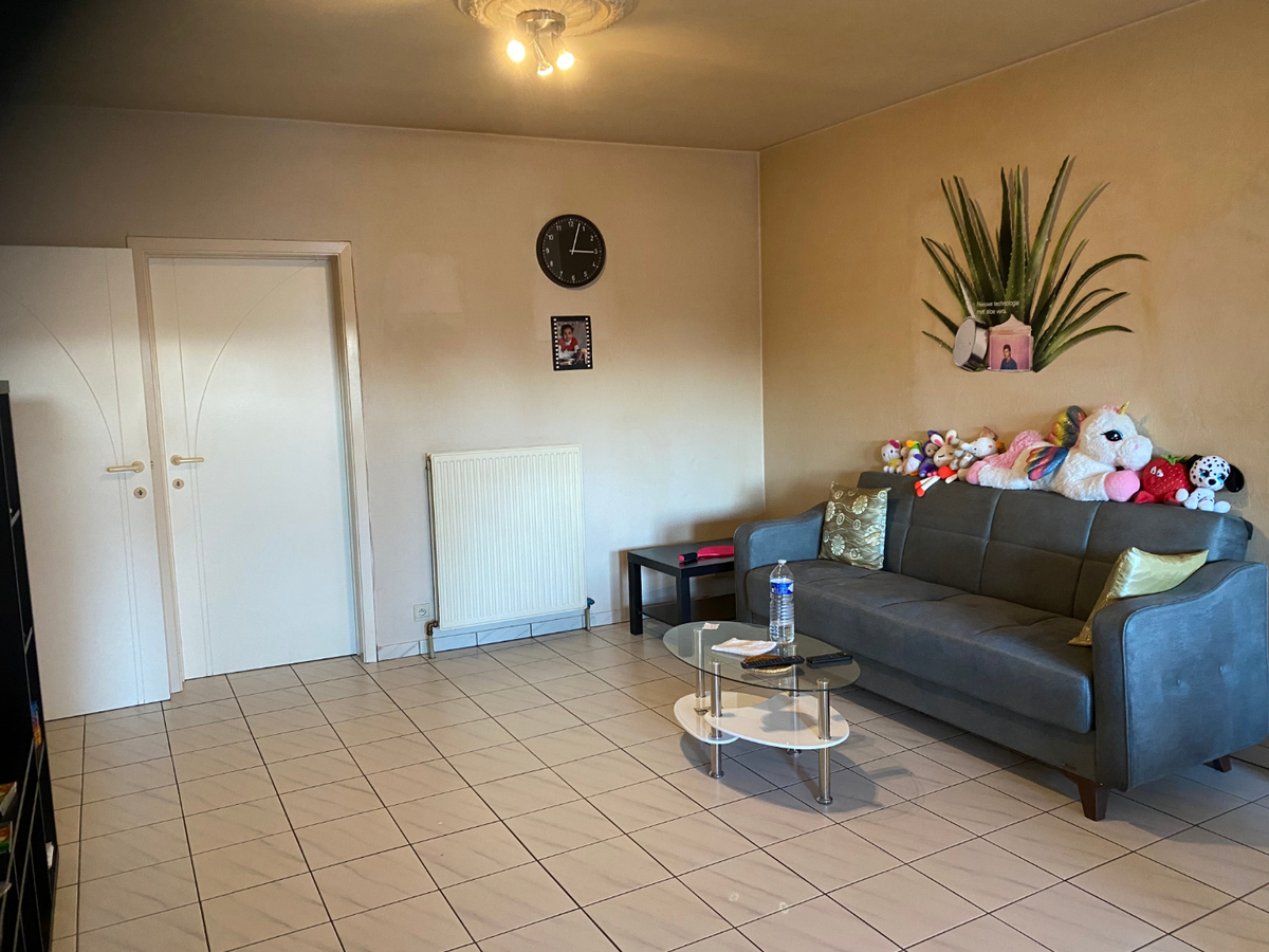 Ruim 2-slaapkamer appartement in centrum Zottegem 