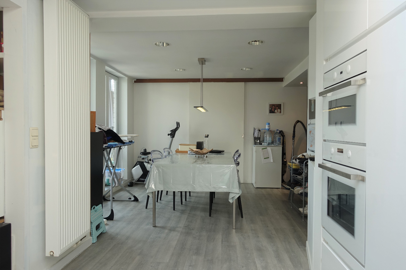 Ruime moderne woning aan het centrum van Aartrijke 