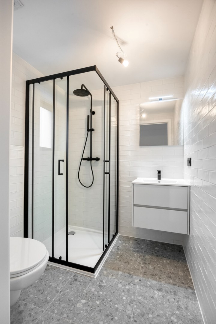 Volledig gerenoveerd en gemeubelde studentenkamer met privé badkamer en tuin - EPC A! 