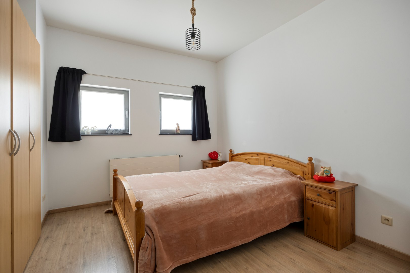 Luxueus gelijkvloers appartement met 2 slpk. in het centrum van Geel 