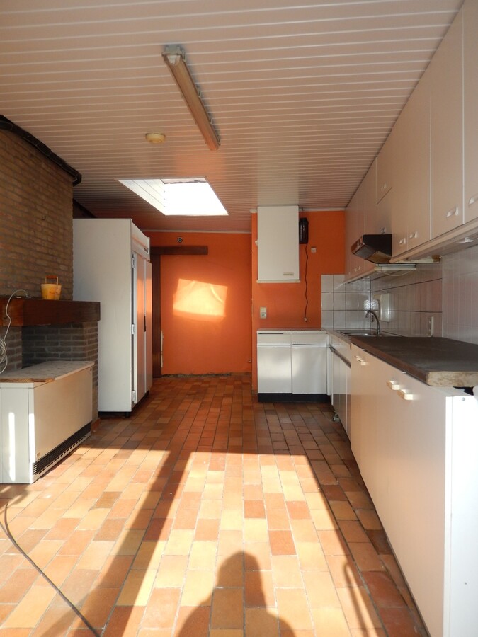 Handelspand/ kantoorruimte te Leffinge 