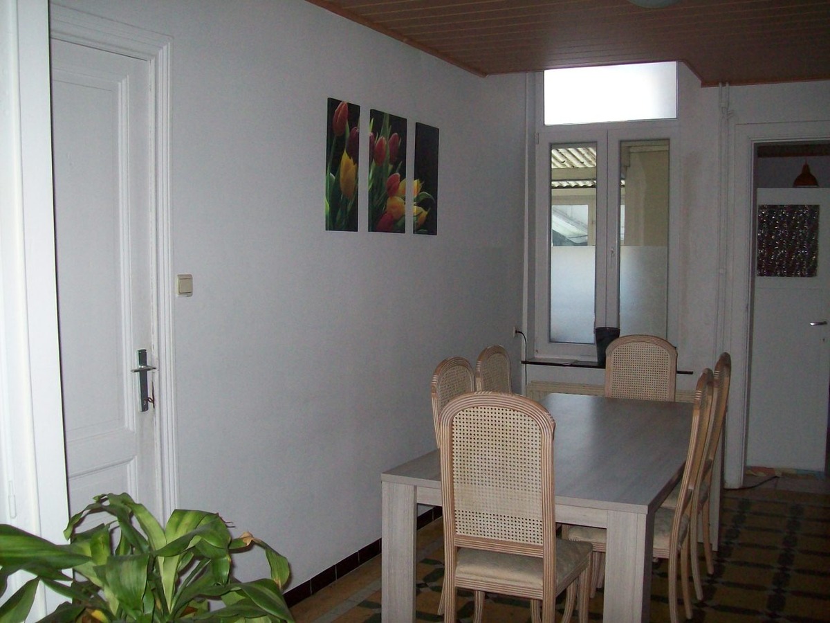 Rijwoning met 4 slaapkamers te Oostende 