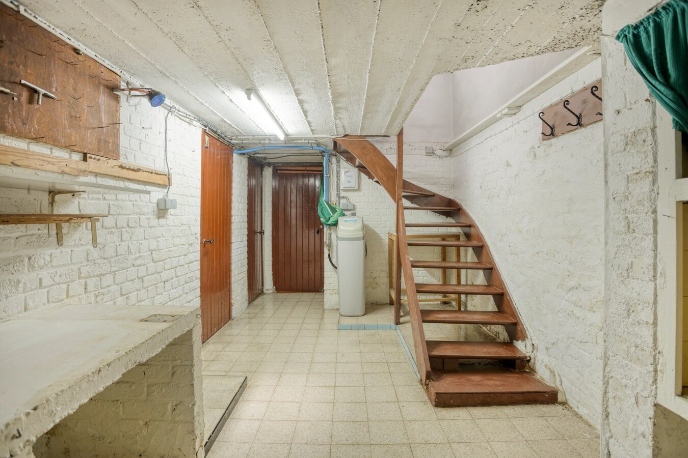 Karaktervolle halfopen villa met prachtige tuin op toplocatie in Tienen 