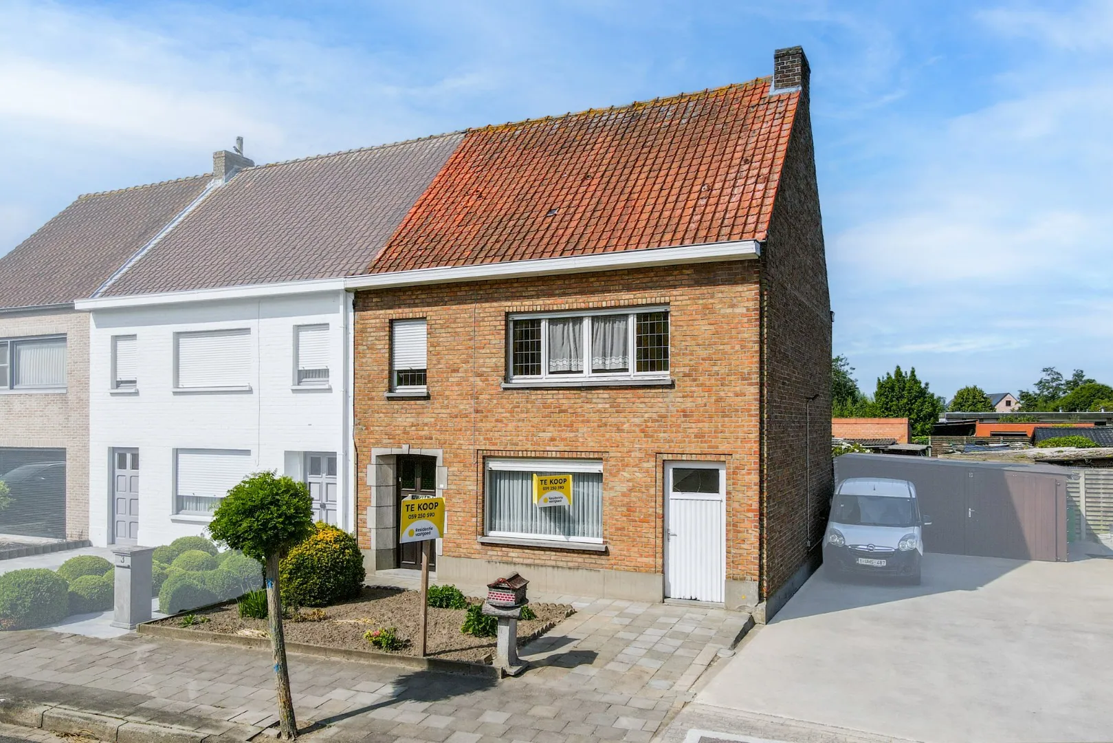 Ruime woning op rustige ligging in Eernegem
