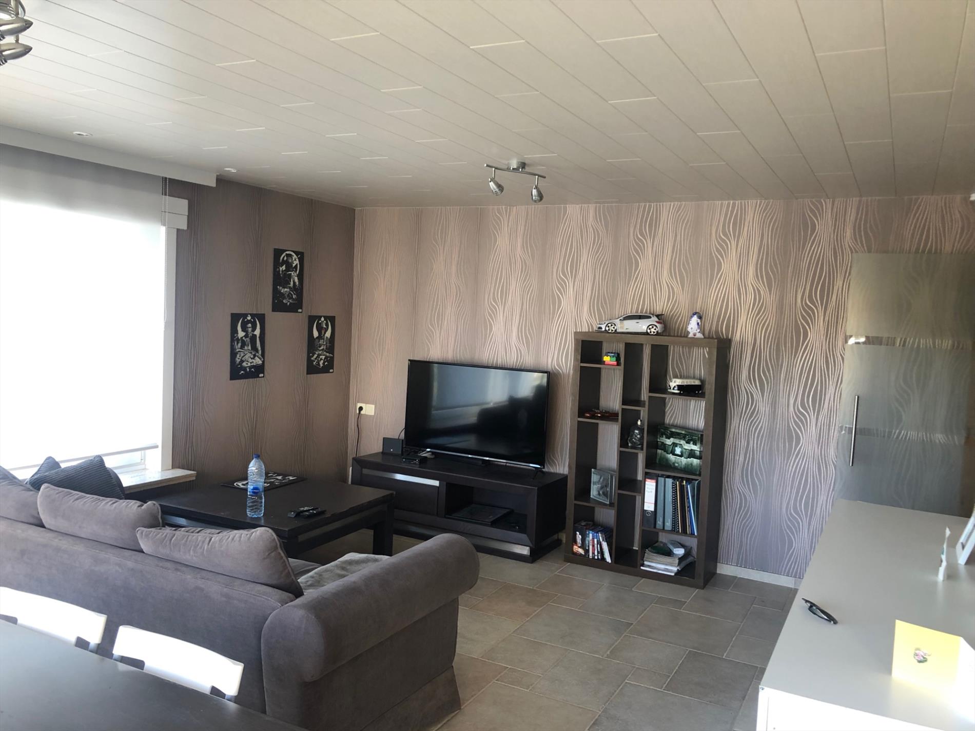 Lichtrijk appartement met 2 slaapkamers 