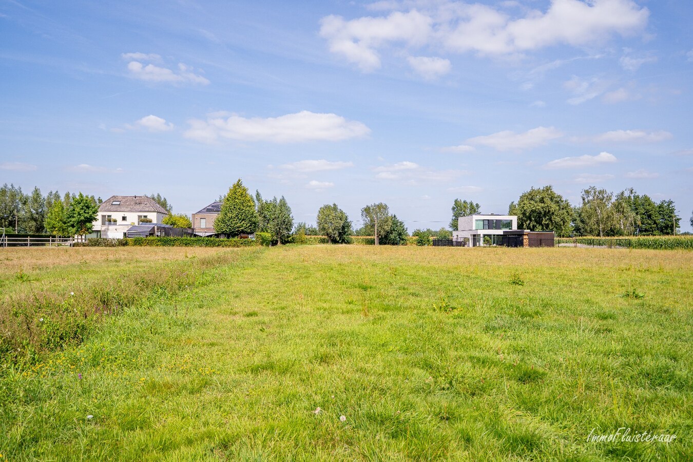 Terrain à bâtir situé au calme avec un pré attenant d'environ 4.850 m² à Lokeren 