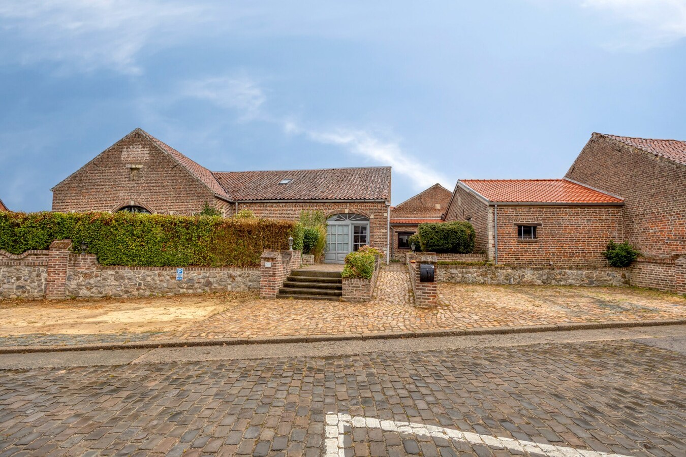 Unieke woning met veel charme te Goetsenhoven 