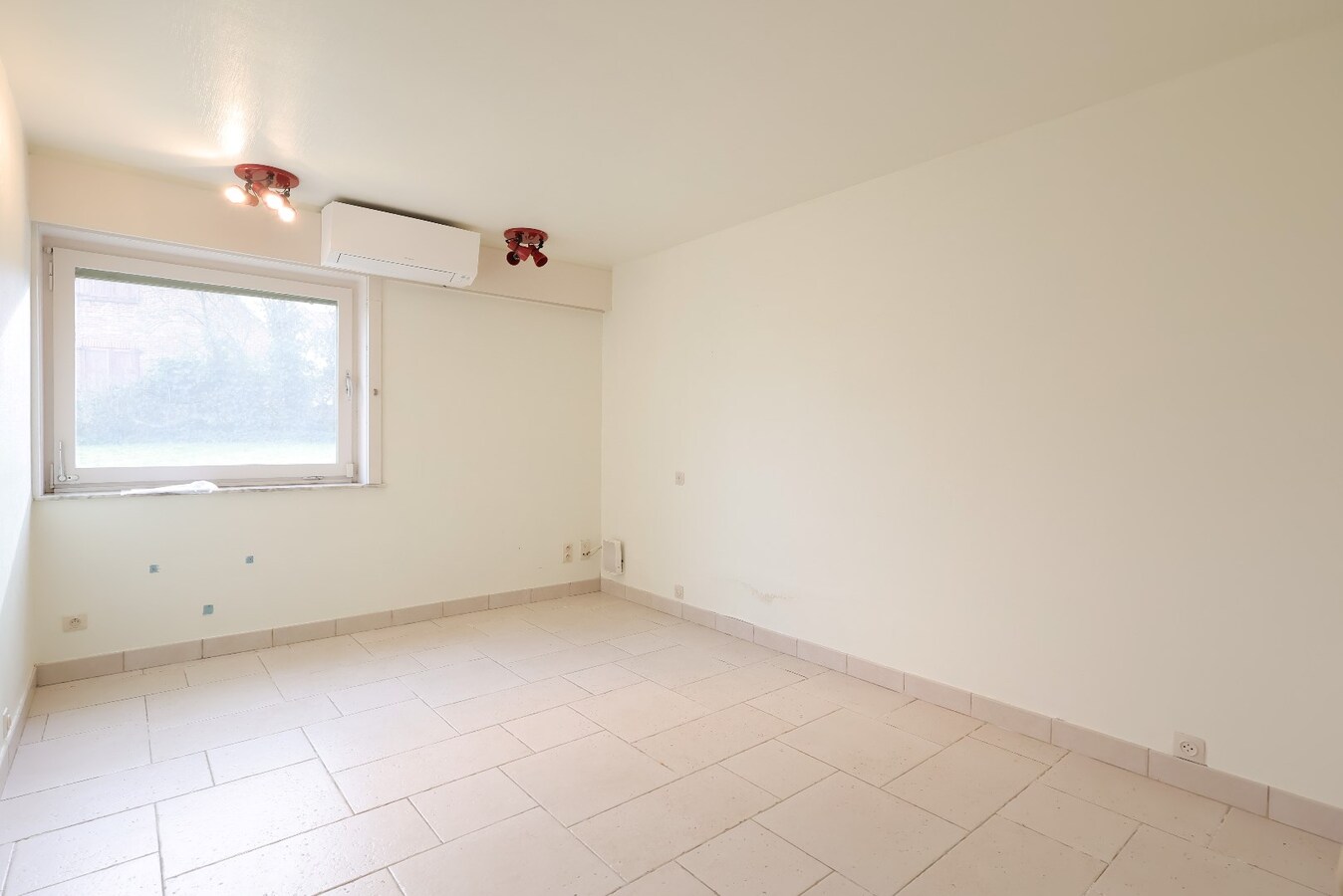 Ruime villa met 3 slaapkamers op toplocatie te Koksijde! 