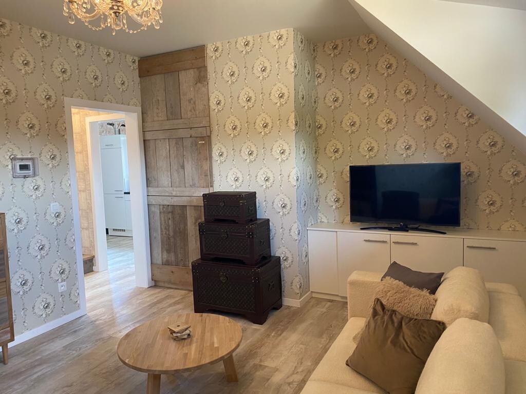 Schitterend horecapand met privé parking en vakantiewoning 