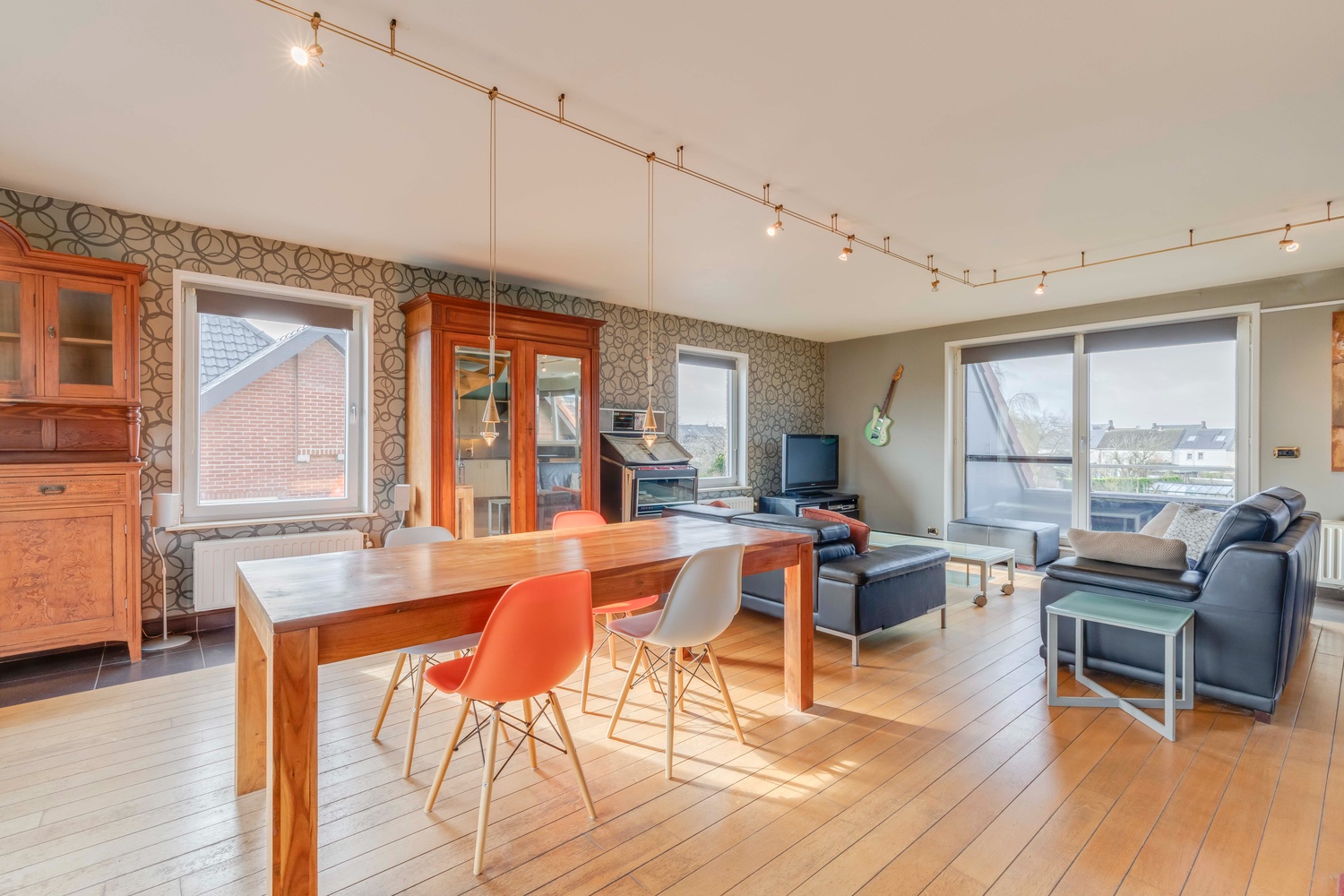 Duplex appartement, 3 slaapkamers en garage hartje Herzele 